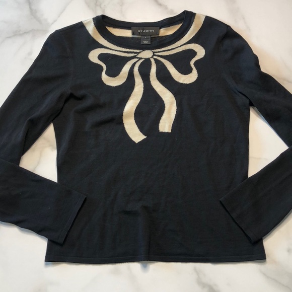 St. John Bow Detail Lightweight Sweater Size SP - Picture 2 of 5